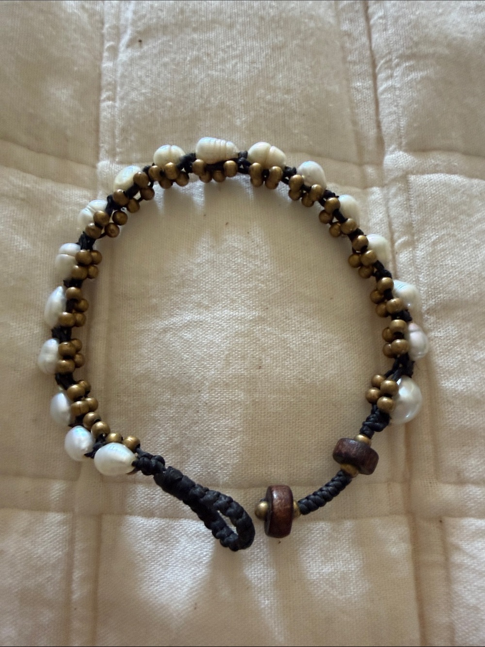 Handcrafted Pearl & Brass Bead Bracelet - White